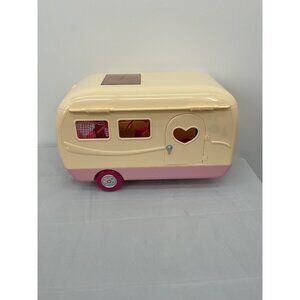 Li’l Woodzeez Happy Camper RV Pink Toy Trailer Caravan Battat Calico Critters